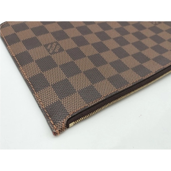 Louis Vuitton Brown Checkered Pouch - Picture 6 of 11